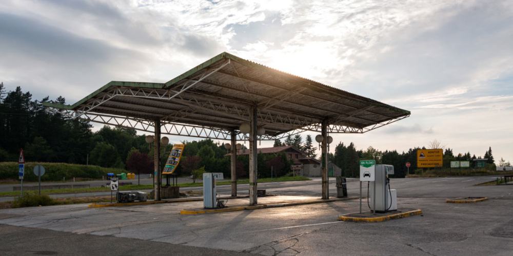 Gasolinera abandonada
