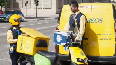 Trabajadores de correos