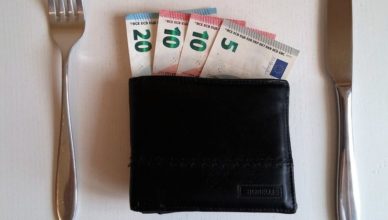 Billetera euros cubiertos