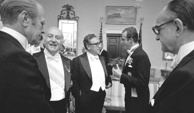 Juan Carlos Kissinger