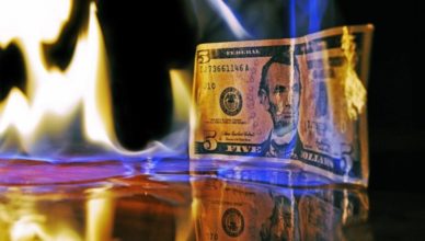 Dólar en llamas