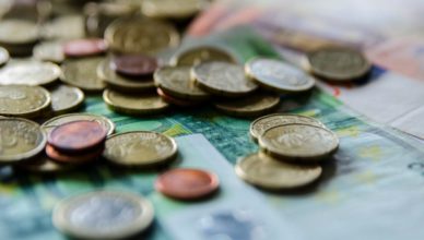 Euro monedas billetes