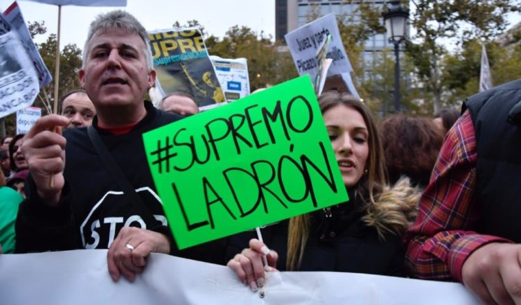 Banca - Supremo ladrón