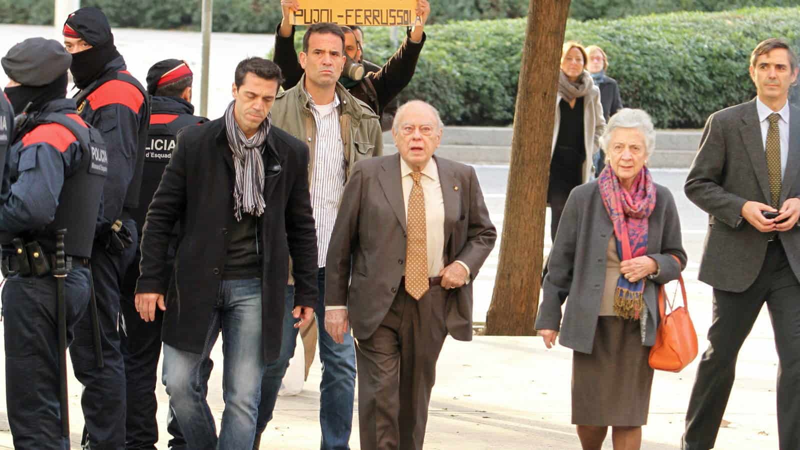 Pujol Ferrusola Juzgados