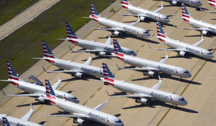 Aviones aparcados por la pandemia