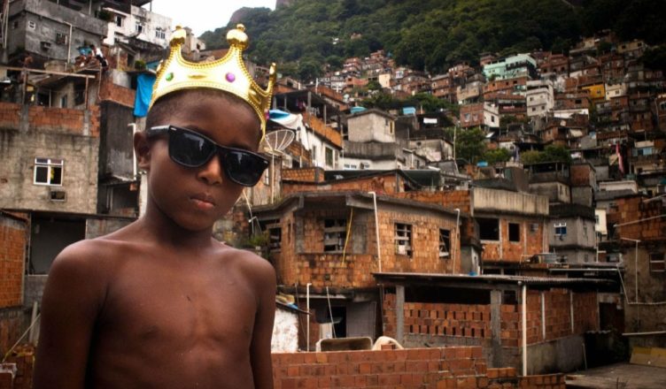 Brasil favelas niños