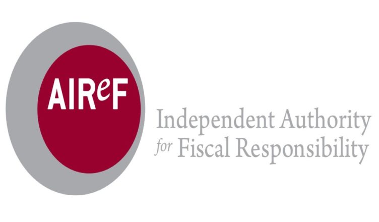 Airef logo inglés