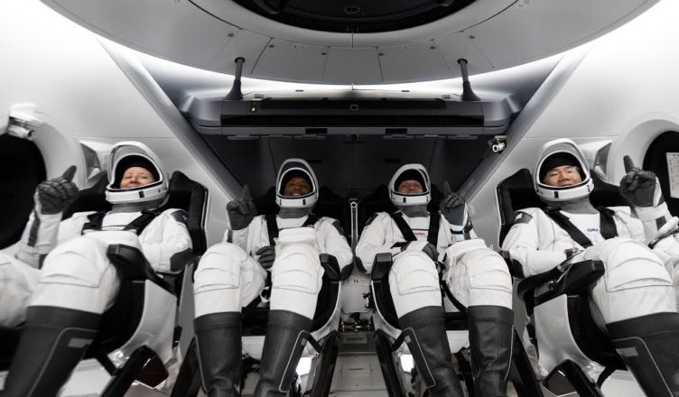 SpaceX - Crew1