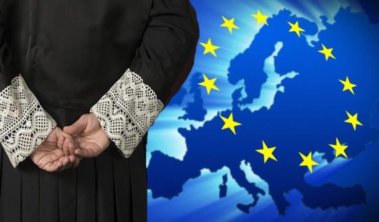UE - Juez Fiscal